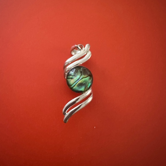 Spiral 925 Sterling Silver Abalone Pendant - Picture 1 of 4